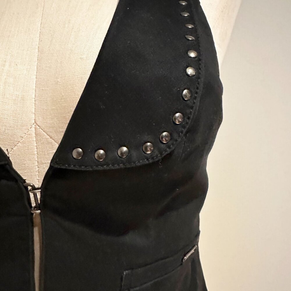 Guess Cropped Vest Womens Size Small Black Grommet Detail Front Hook Closure - Picture 4 of 7